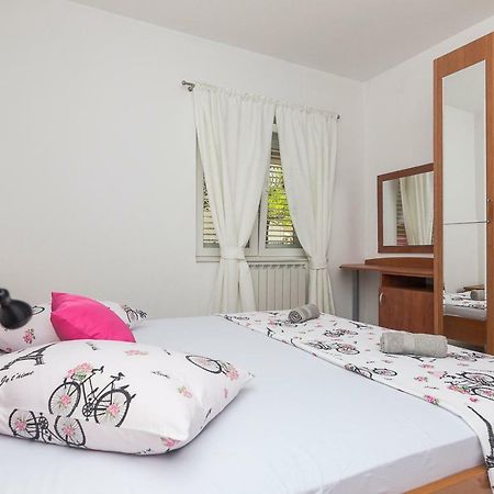 Apartments A&B Makarska Buitenkant foto