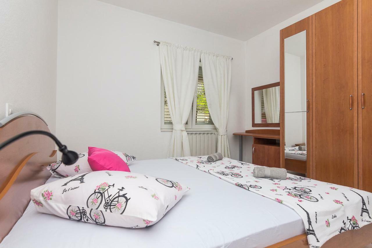 Apartments A&B Makarska Buitenkant foto